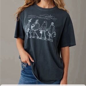 American Eagle Outfitters Halloween Skeleton Graphic Tee- size xxs